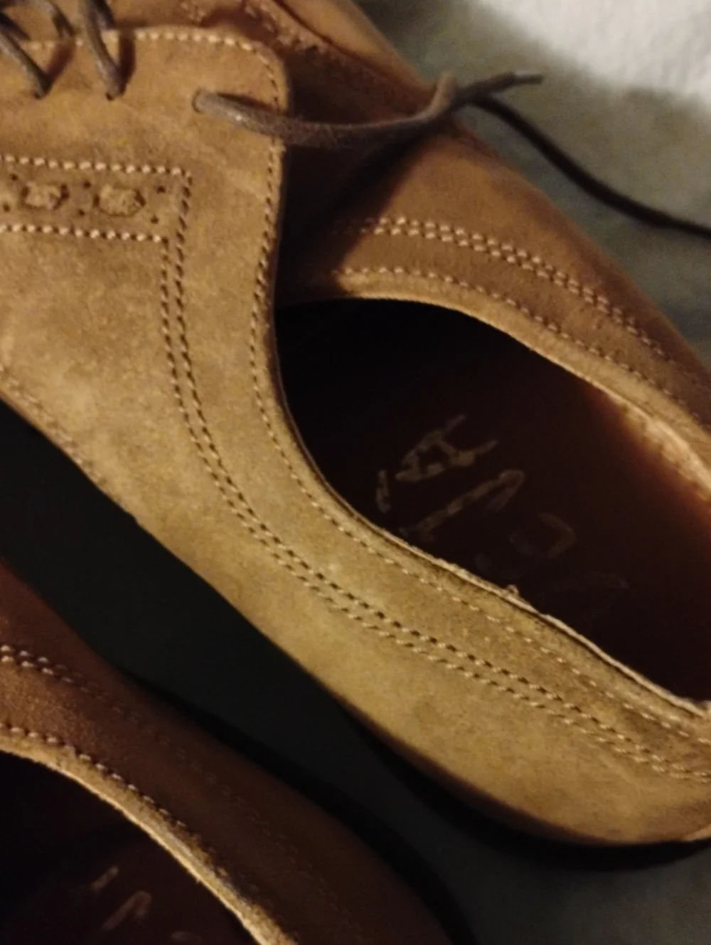 Men's Tan Suede Wingtip Derby Shoes